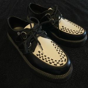 TUK viva mondo leather creepers